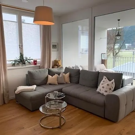 Stilvoll Und Grosszuegig